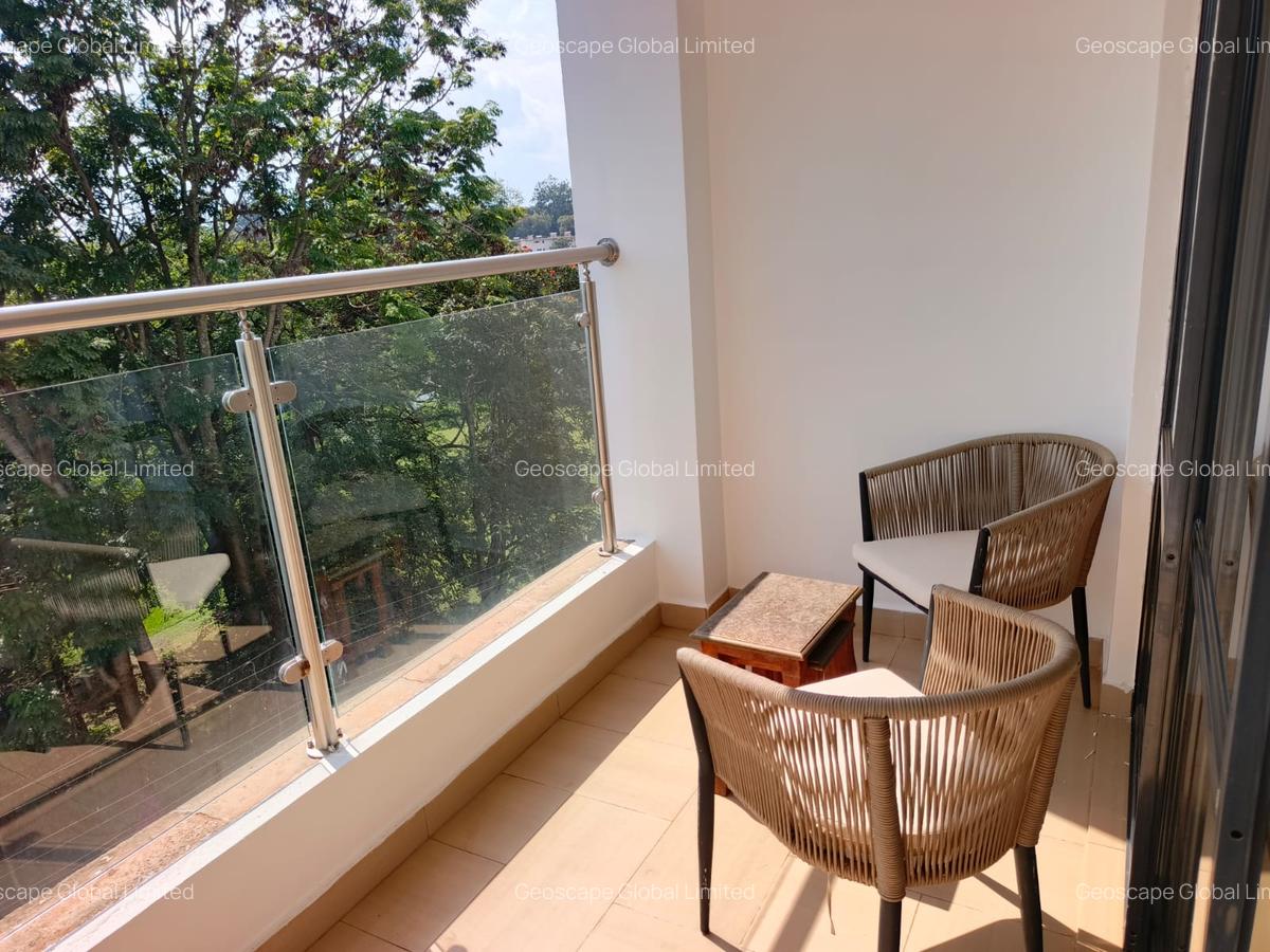 Serviced 3 Bed Apartment with En Suite in Brookside - 2