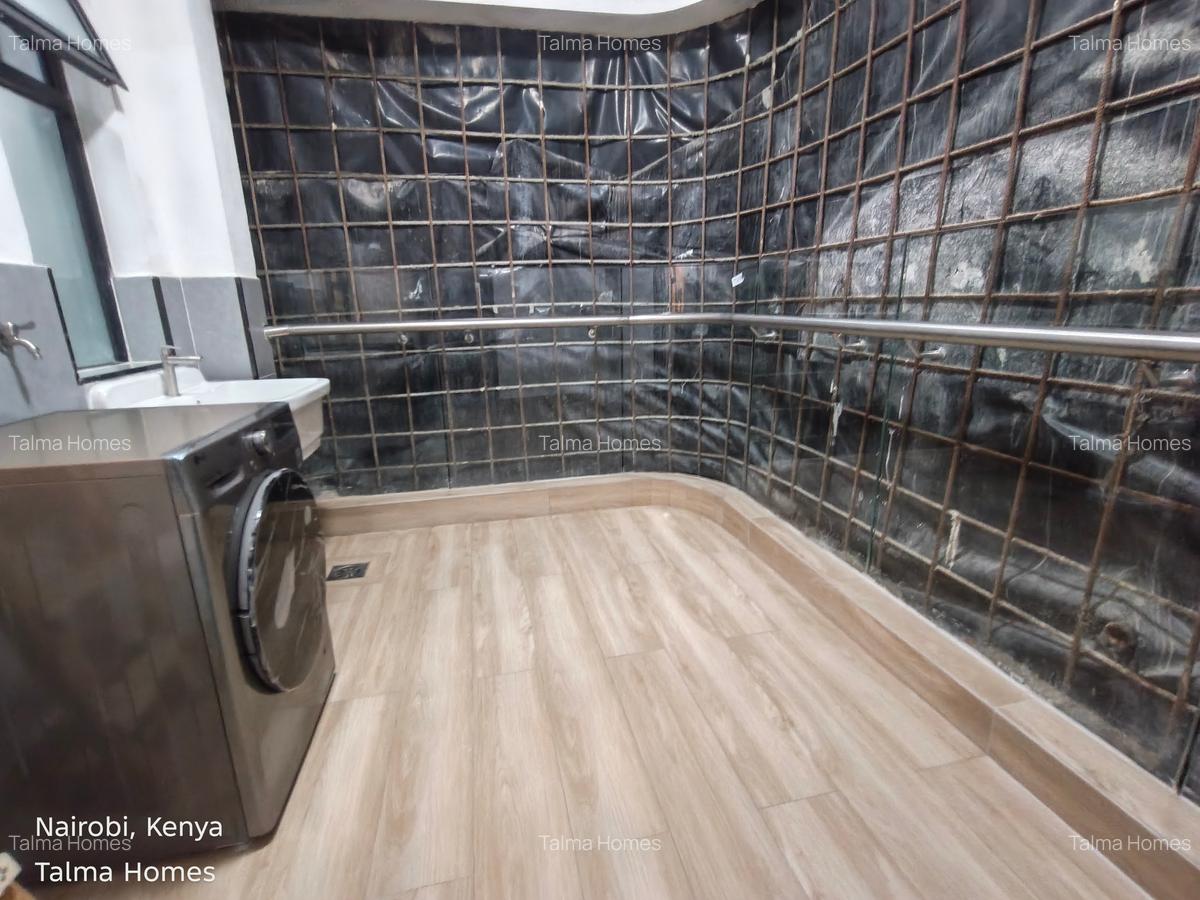 3 Bed Apartment with En Suite at Off Parklands Road - 14