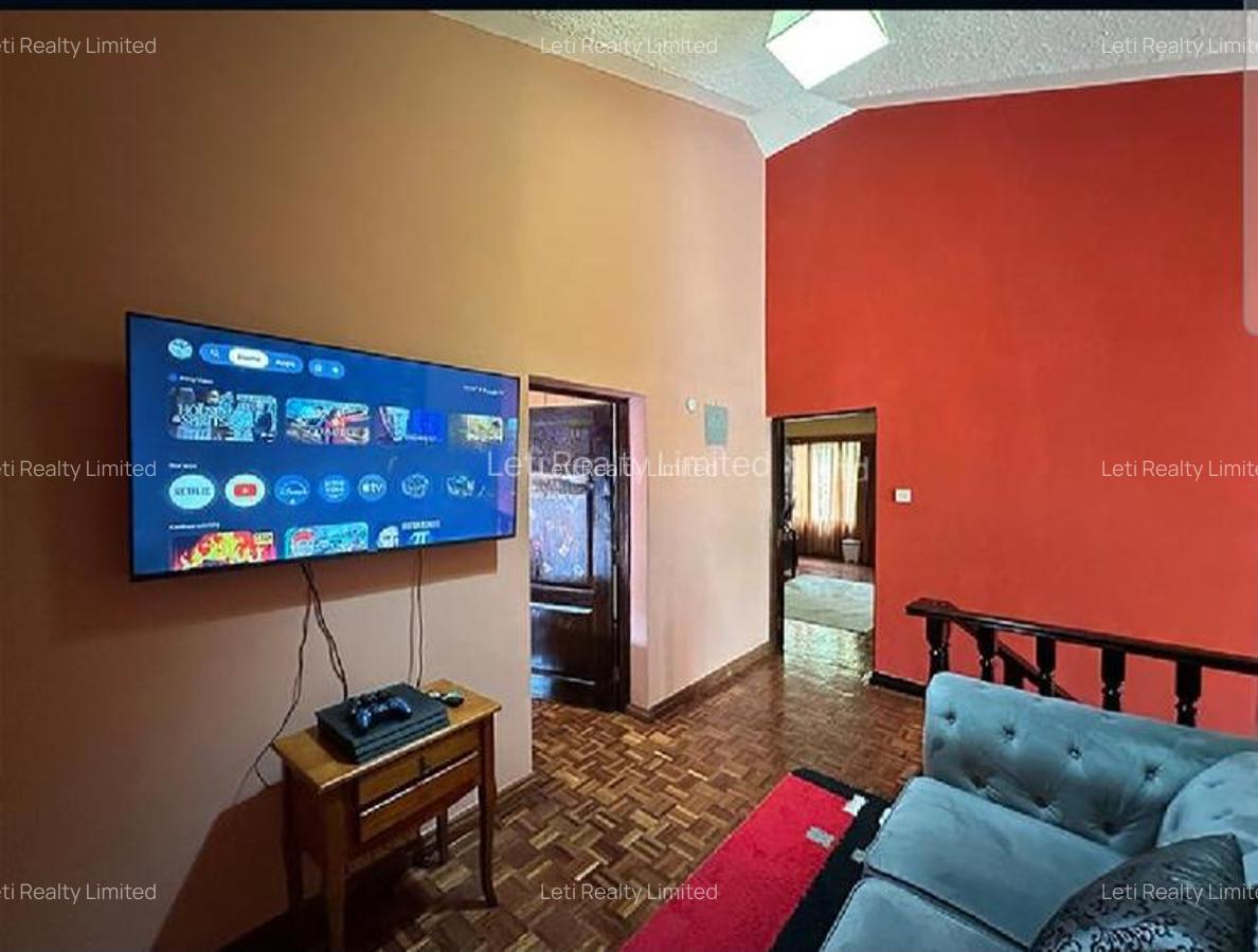 4 Bed Townhouse with En Suite in Lavington - 6