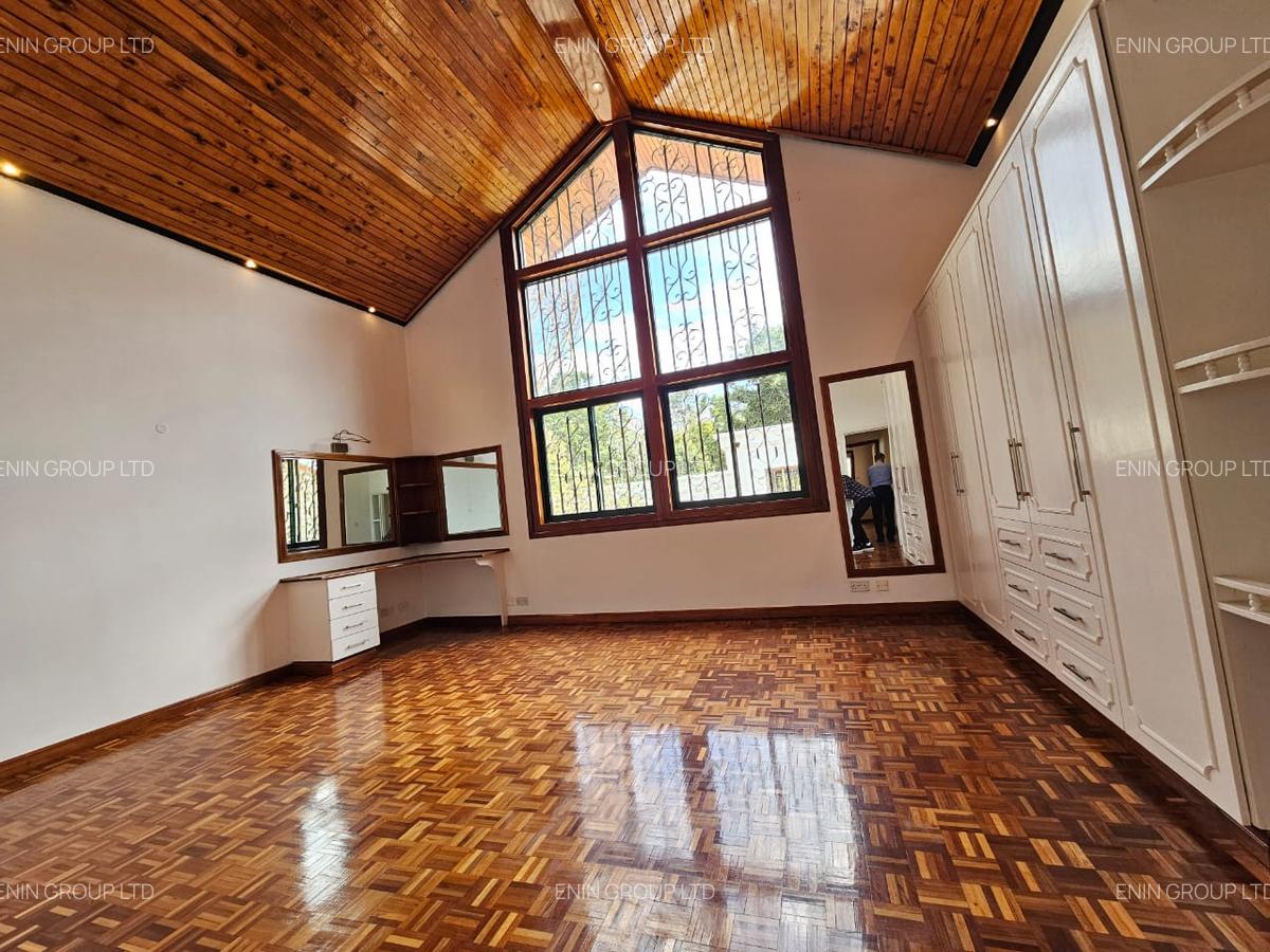8 Bed House with En Suite at Spring Valley Rd - 19