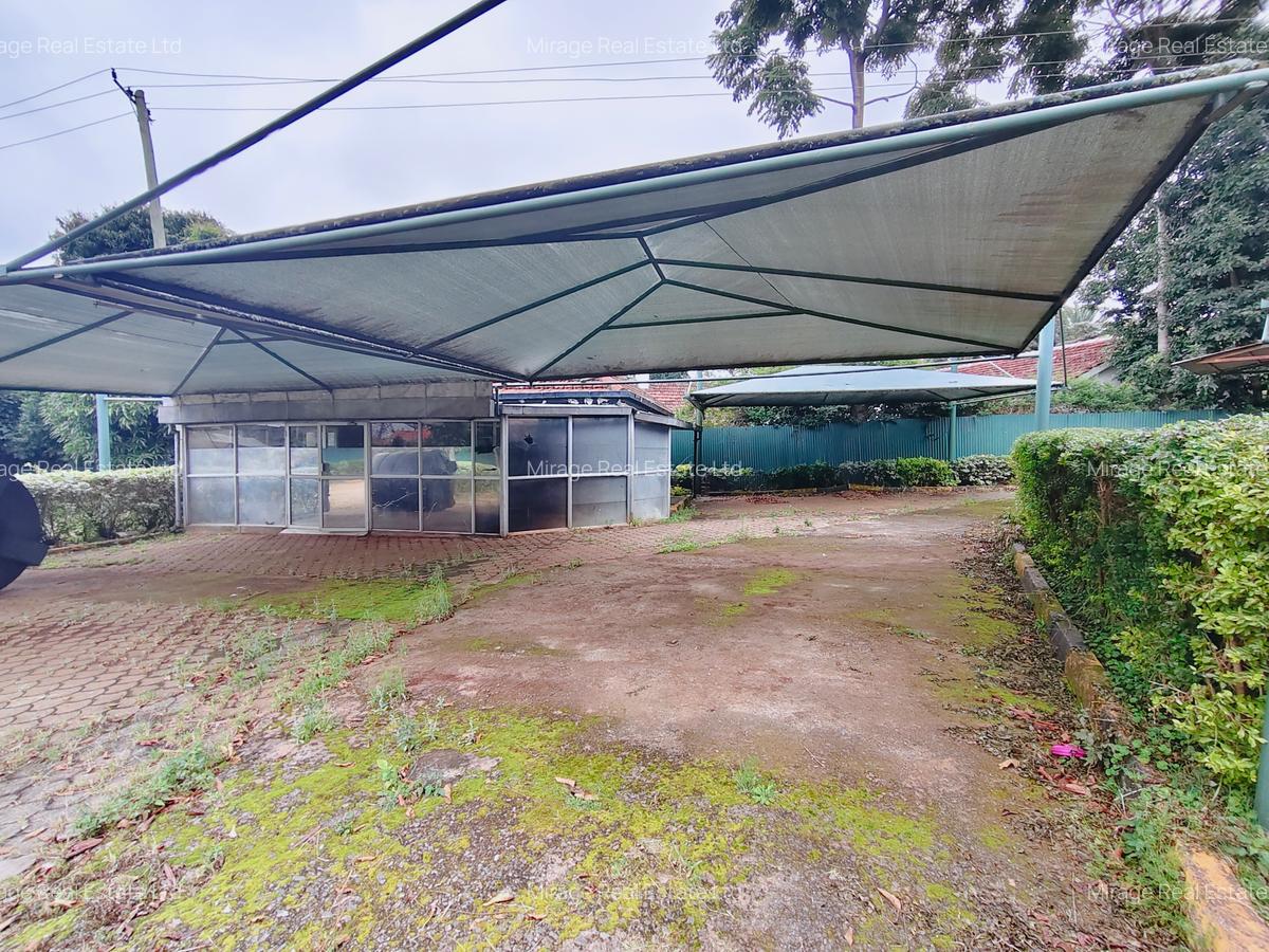 Office with Parking in Lavington - 7