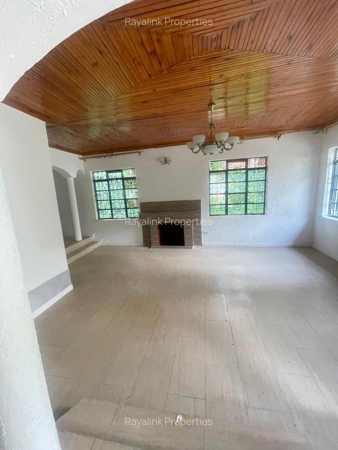 3 Bed House with En Suite at Karen - 10