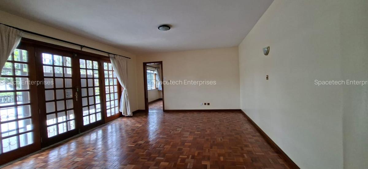 5 Bed House with En Suite in Runda - 15