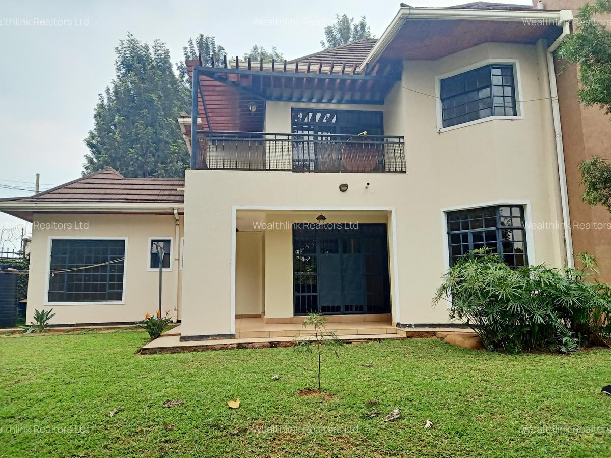 4 Bed Townhouse with En Suite at Runda Palm - 3