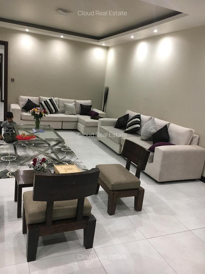 4 Bed Apartment with Lift in Parklands - 3