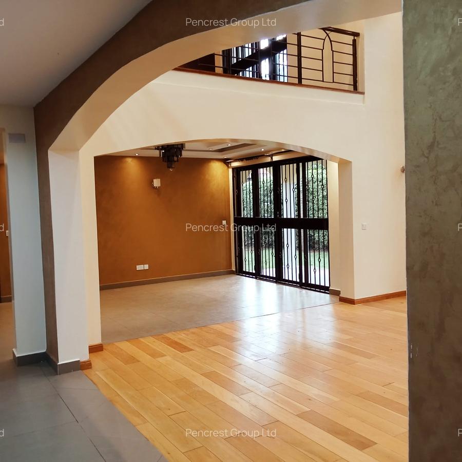 4 Bed Townhouse with En Suite in Lavington - 8