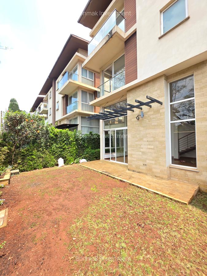 4 Bed Townhouse with En Suite at Lavington Green - 9