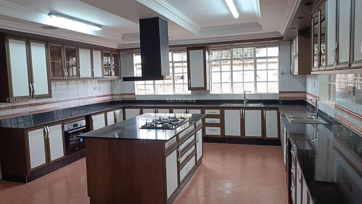 4 Bed Townhouse with En Suite in Runda - 4