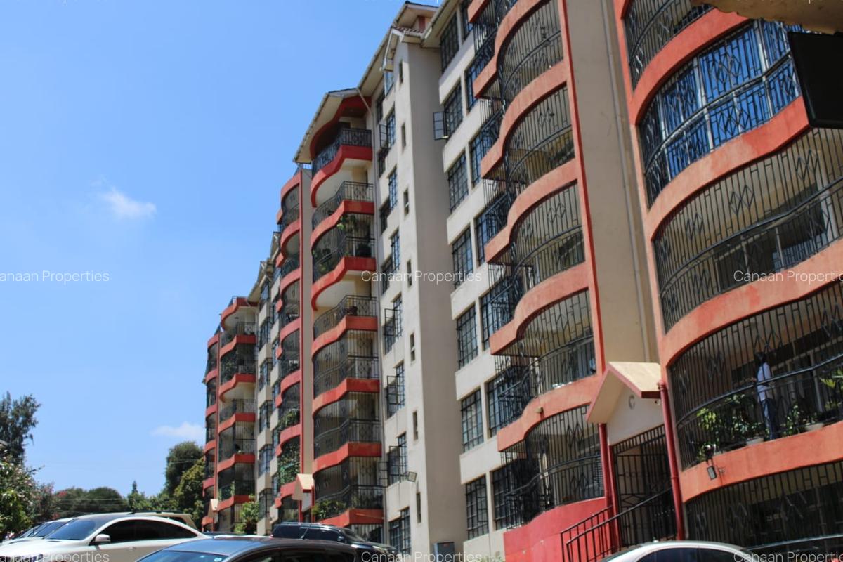 3 Bed Apartment with En Suite in Kilimani - 2