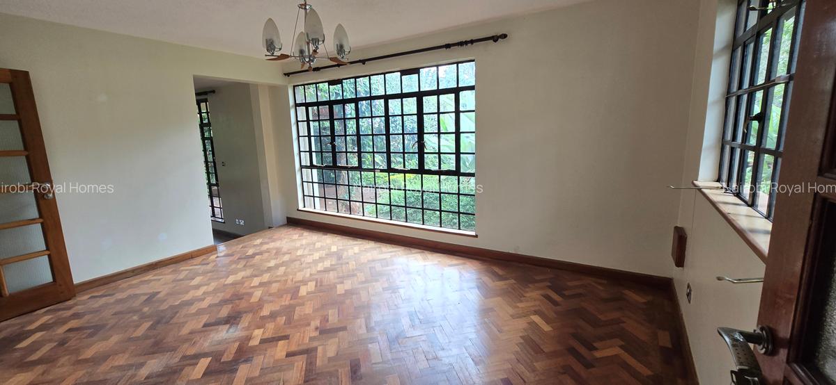 5 Bed House with En Suite at Kyuna Road - 11