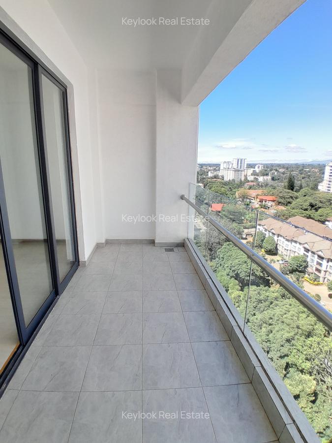 4 Bed Apartment with En Suite at Valley Arcade - 5