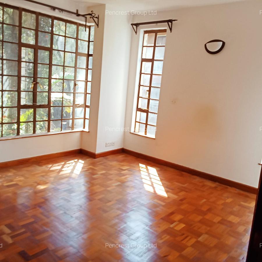 2 Bed Apartment with En Suite at Brookside - 7