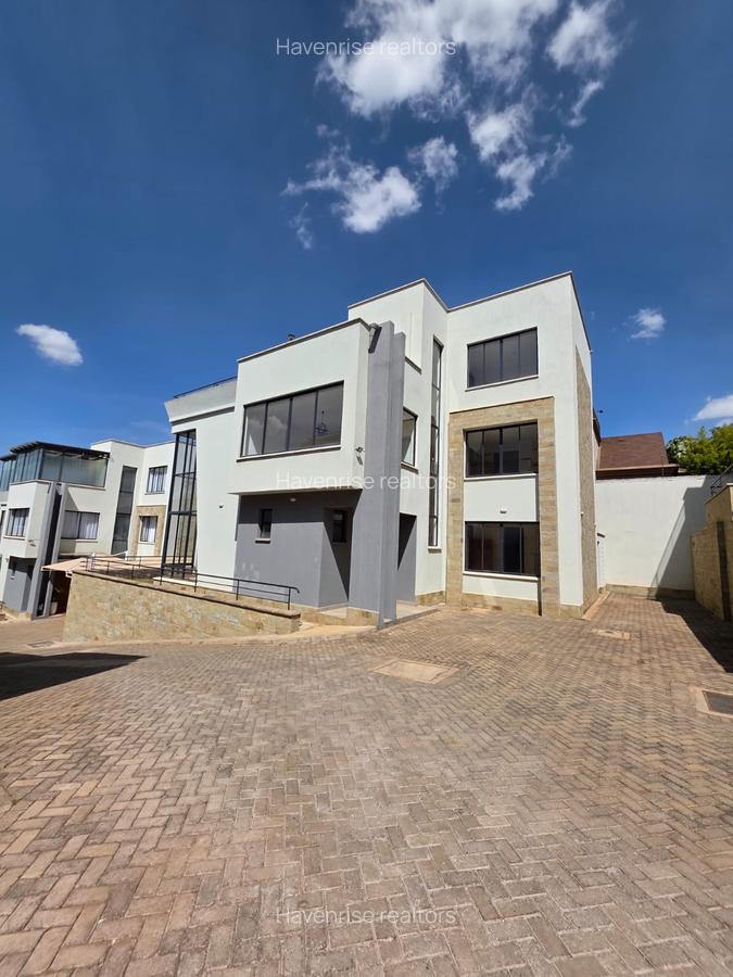 5 Bed Townhouse at Lavington - 11