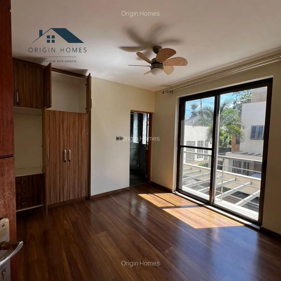 4 Bed Townhouse with En Suite at Kileleshwa - 4