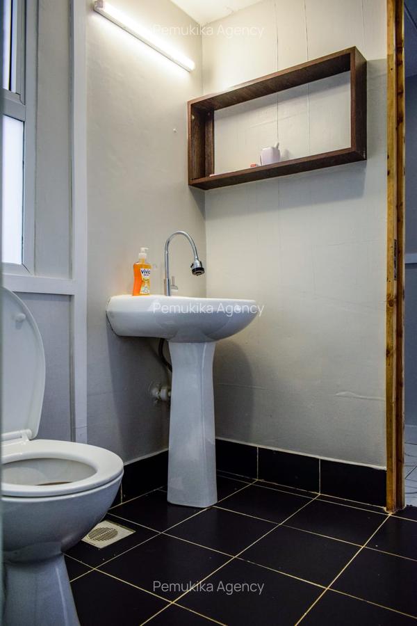 4 Bed House in Spring Valley - 2
