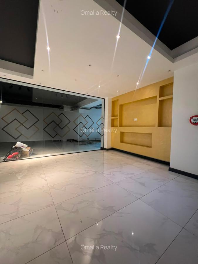 2,200 ft² Commercial Property with Service Charge Included in Westlands Area - 3
