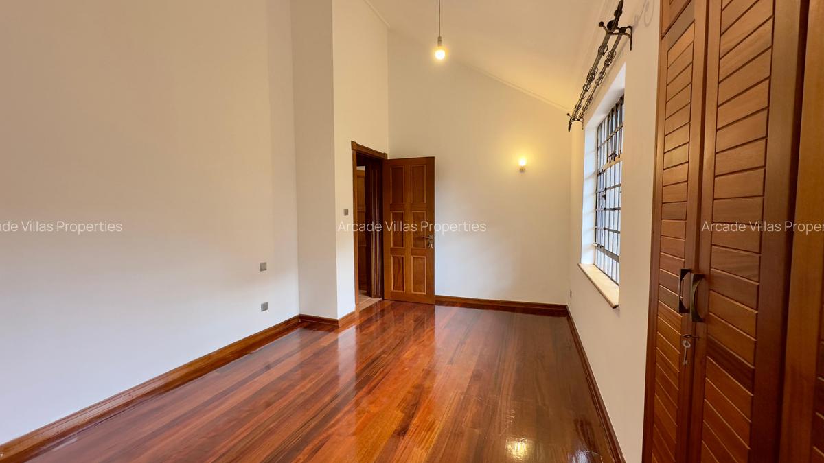4 Bed House with En Suite at Peponi Road - 17