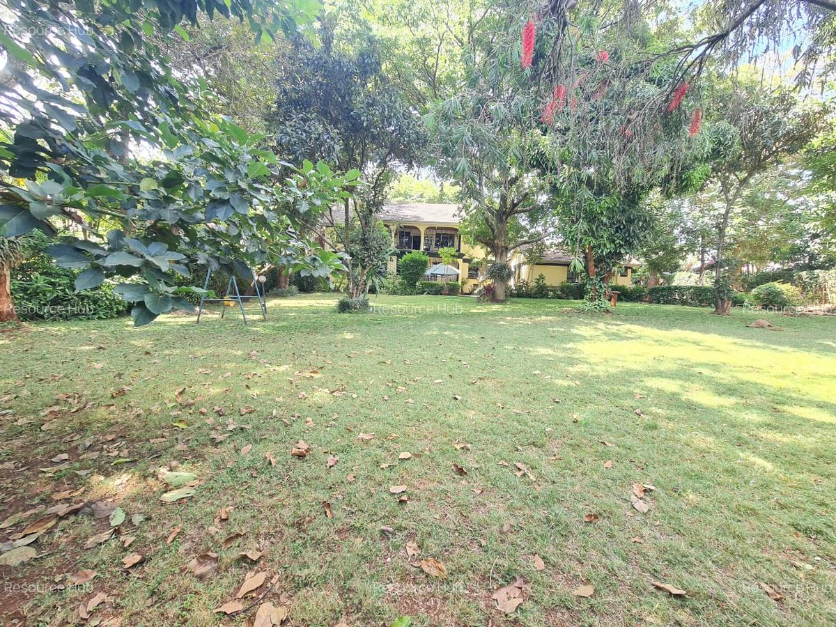 5 Bed House with En Suite at Nyari - 2