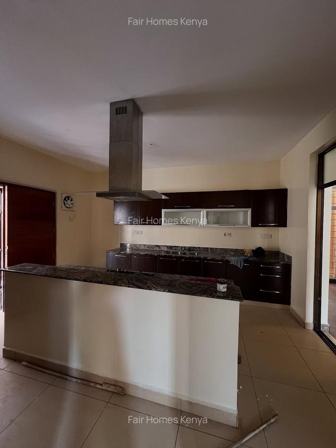4 Bed Townhouse with En Suite at Lavington Green - 3