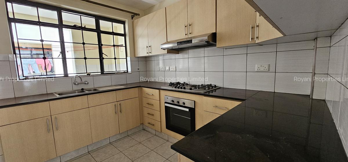 3 Bed Apartment with En Suite in Tatu City - 6