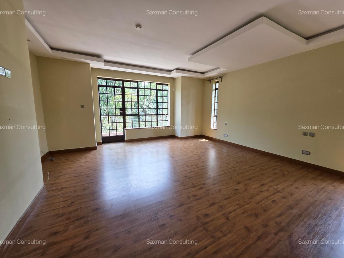 5 Bed House with En Suite in Runda - 6