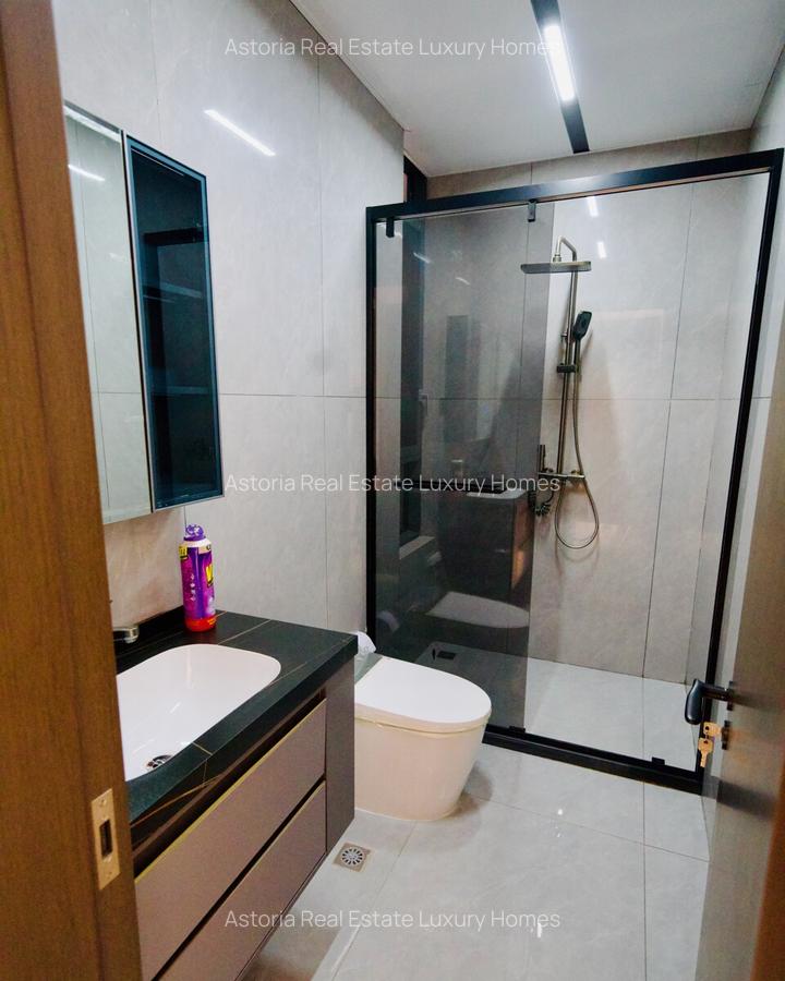 5 Bed Villa with En Suite at 2026-378 - 20