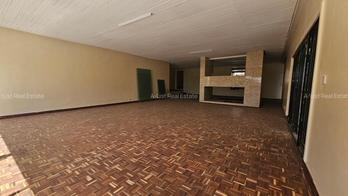 2,000 ft² Commercial Property with Service Charge Included at Kabasiran Road - 4