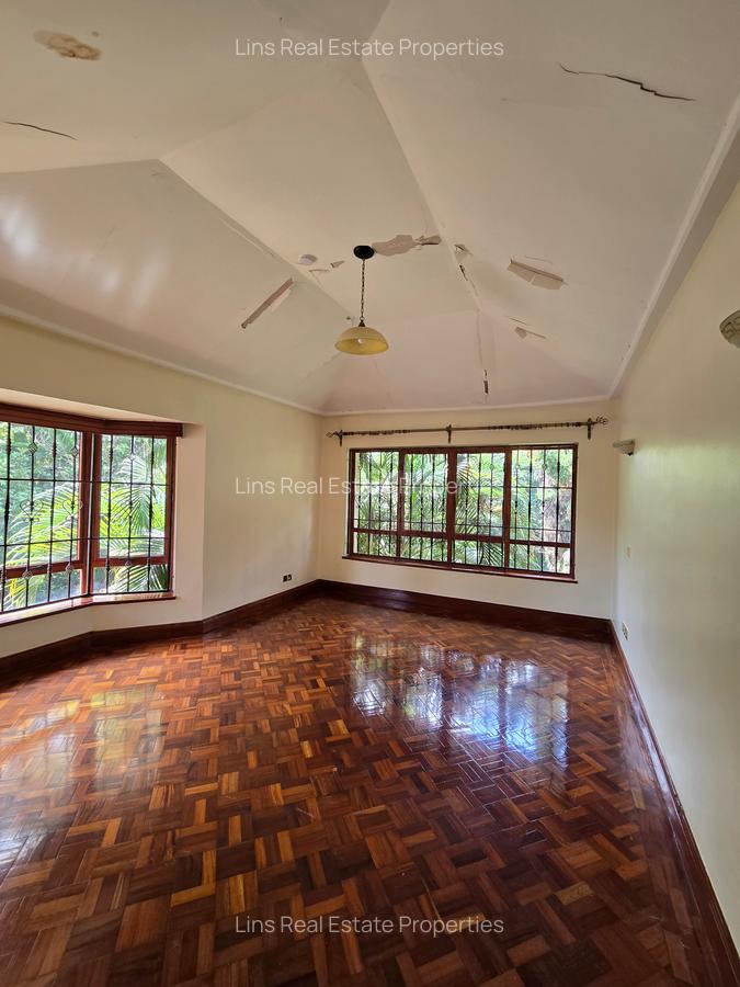 5 Bed Townhouse with En Suite in Runda - 10