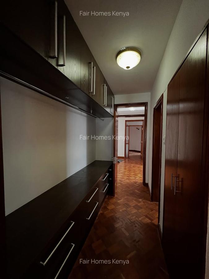 4 Bed Townhouse with En Suite at Chalbi Drive - 15