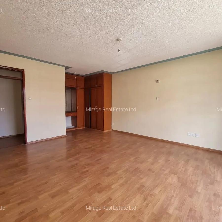 3 Bed Apartment with Staff Quarters in Kilimani - 4