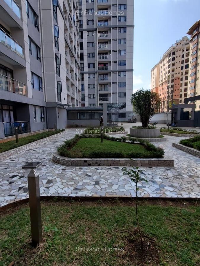 Serviced 3 Bed Apartment with En Suite at Valley Arcade - 15