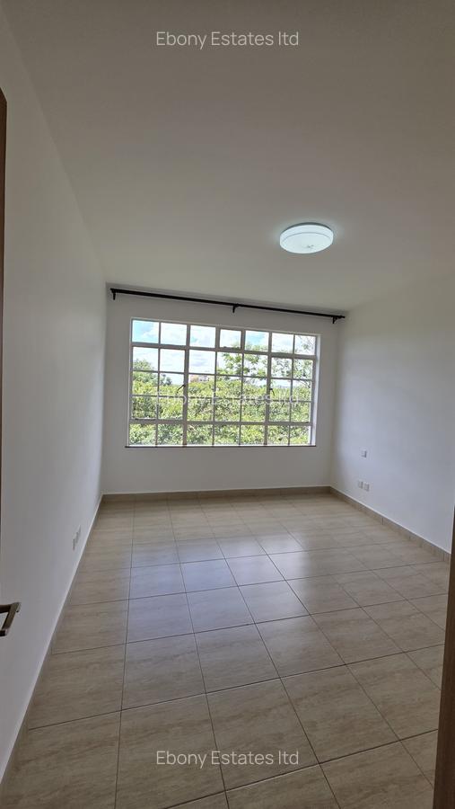 3 Bed Apartment with En Suite in Lavington - 3