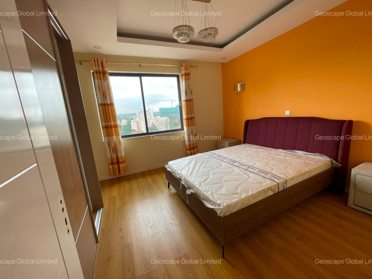 5 Bed Apartment with En Suite in Brookside - 16