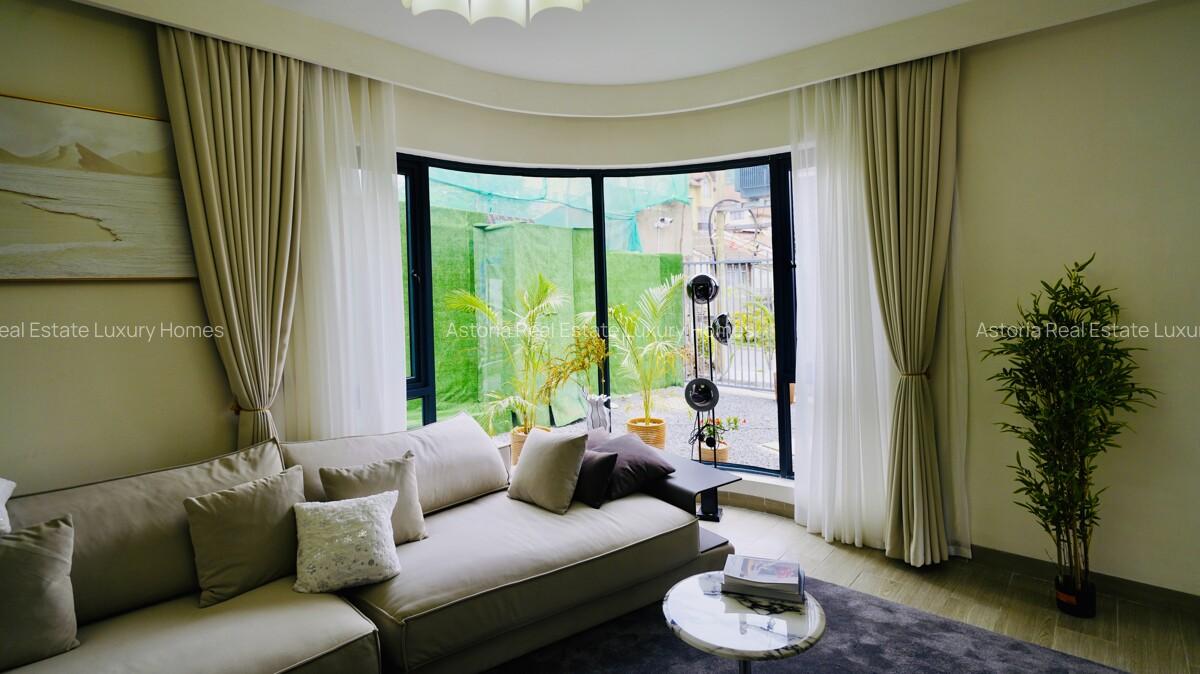 2 Bed Apartment with En Suite at 2026-262 - 4