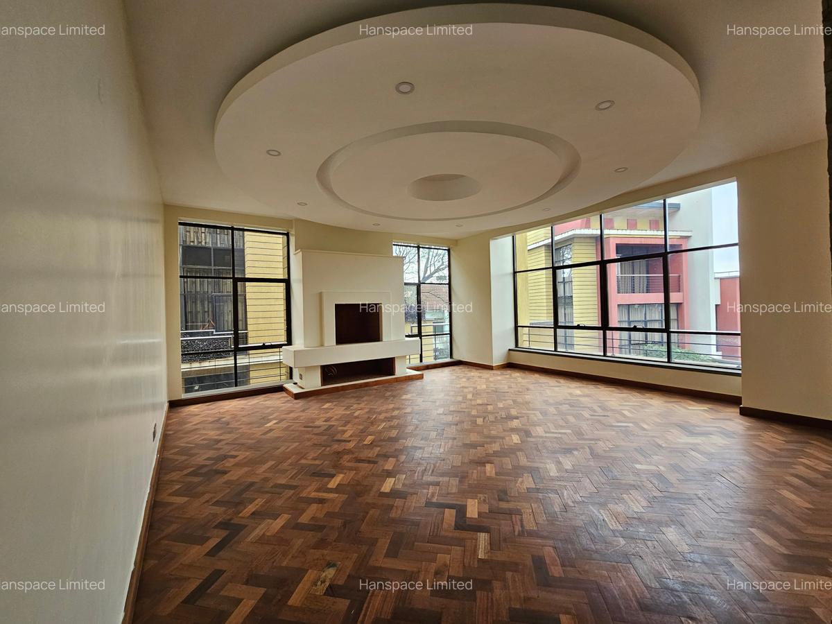 5 Bed Villa with En Suite at Naushad Merali Drive - 5