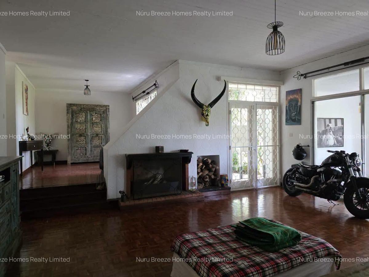 4 Bed House with En Suite in Loresho - 10