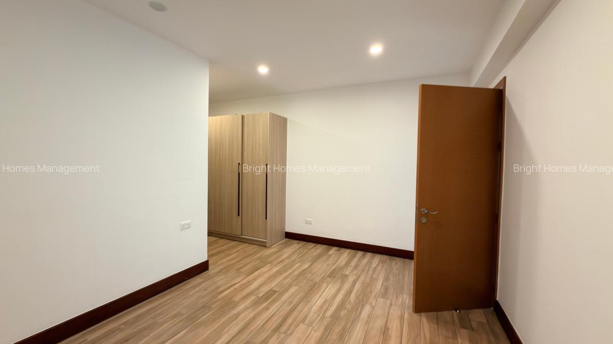 3 Bed Apartment with En Suite in Muthaiga - 14