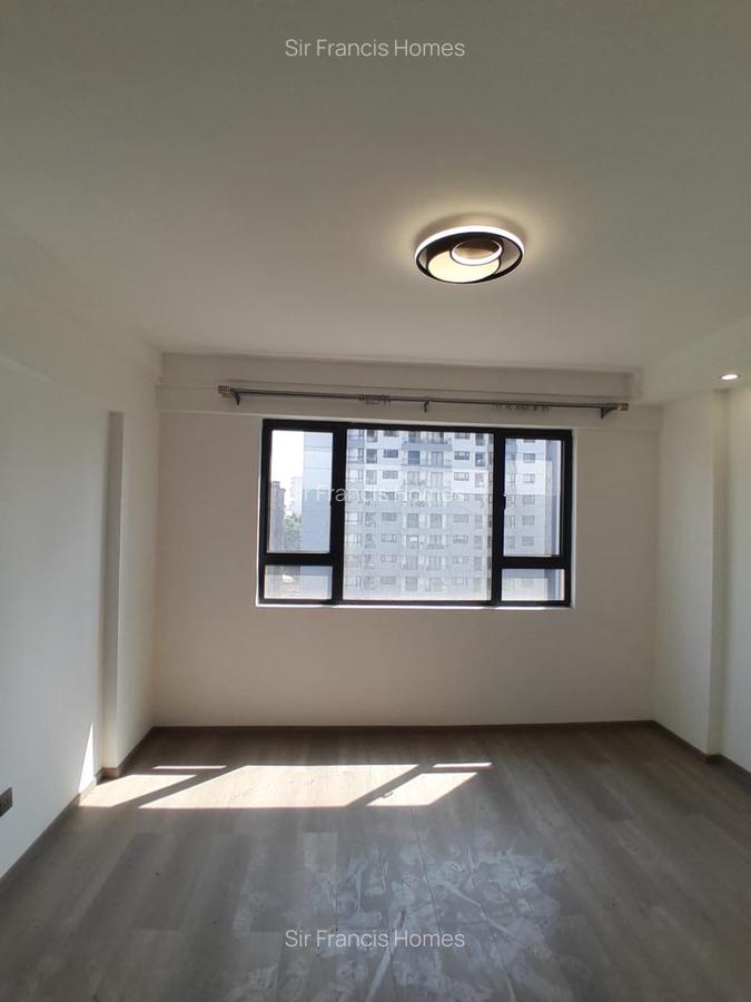 Serviced 3 Bed Apartment with En Suite at Valley Arcade - 9