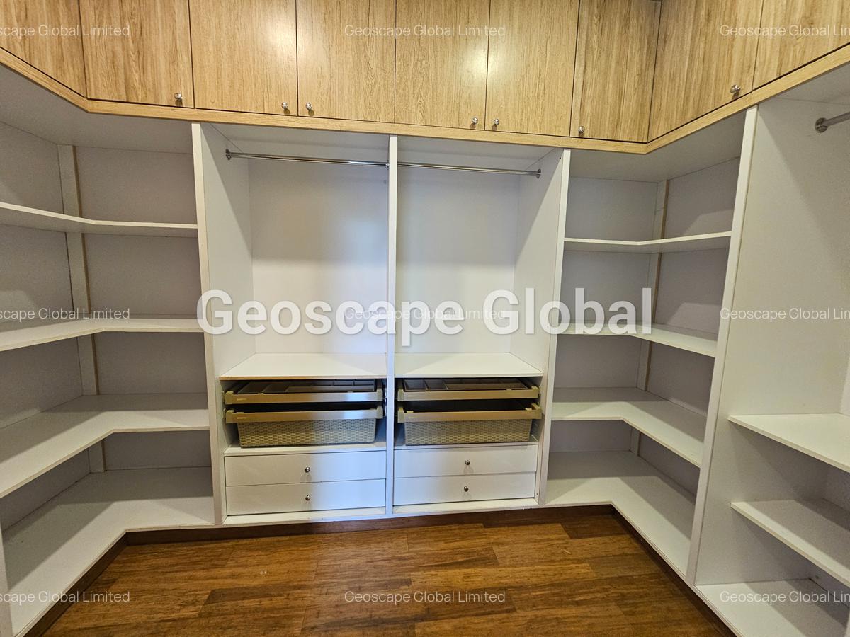 4 Bed Apartment with En Suite in Lower Kabete - 2