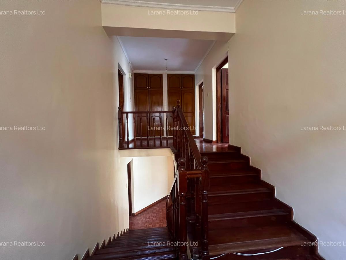 4 Bed Townhouse with En Suite at Kabarsiran - 9