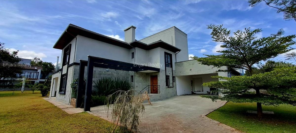5 Bed Townhouse with En Suite in Karen Hardy - 5