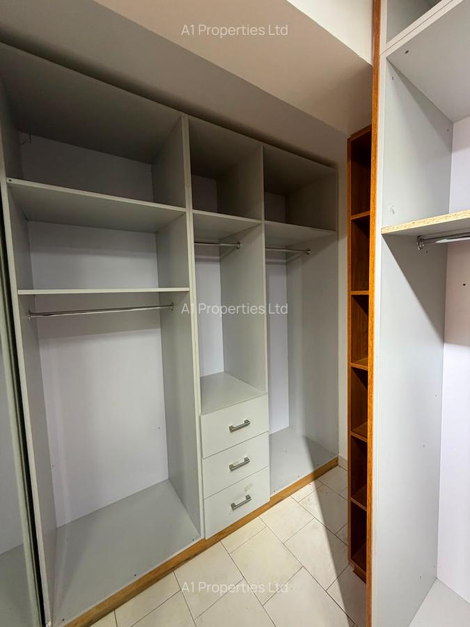 6 Bed House with En Suite in Karen - 9
