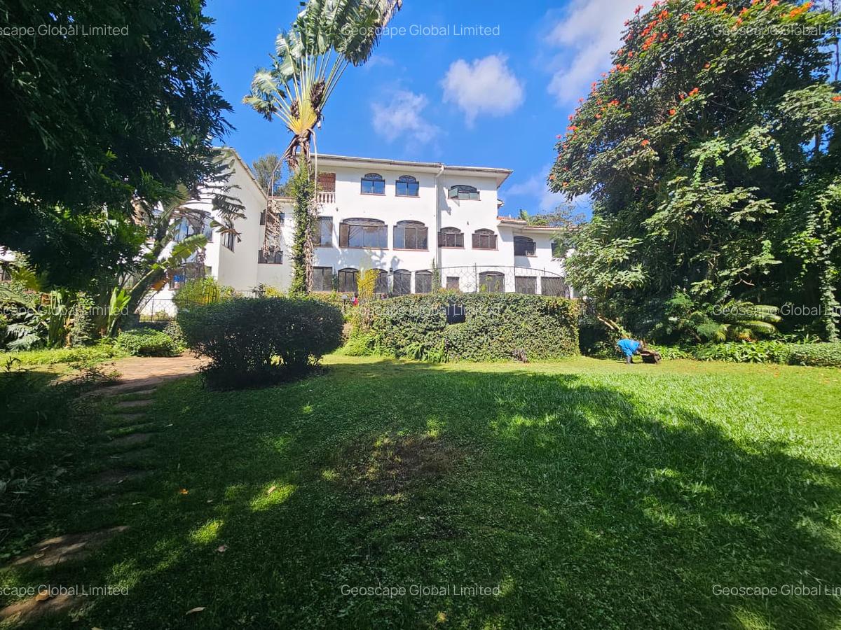 4 Bed House with En Suite in Nyari - 9