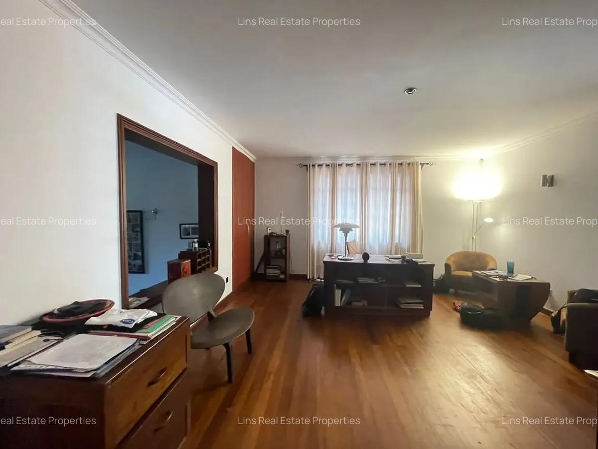 5 Bed House with En Suite in Loresho - 13