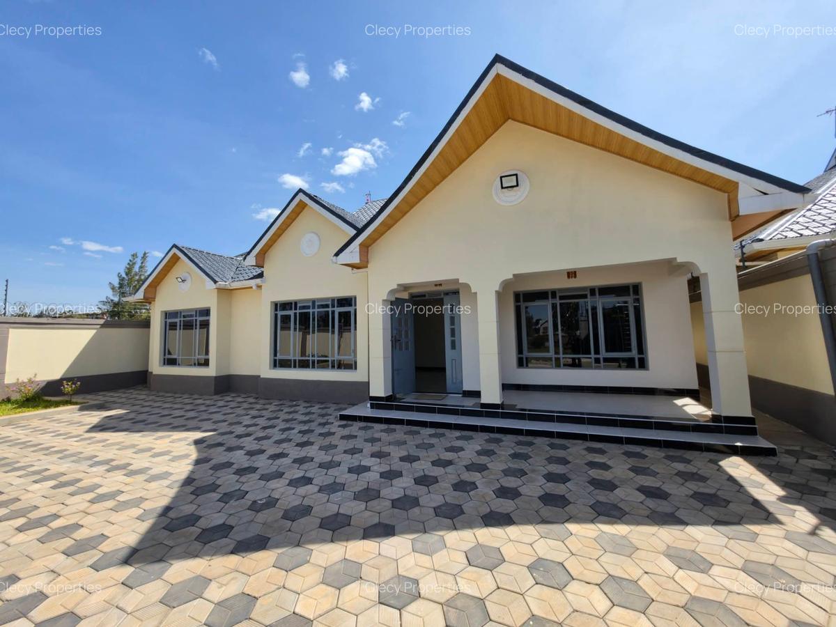 5 Bed House with En Suite at Mugutha - 1
