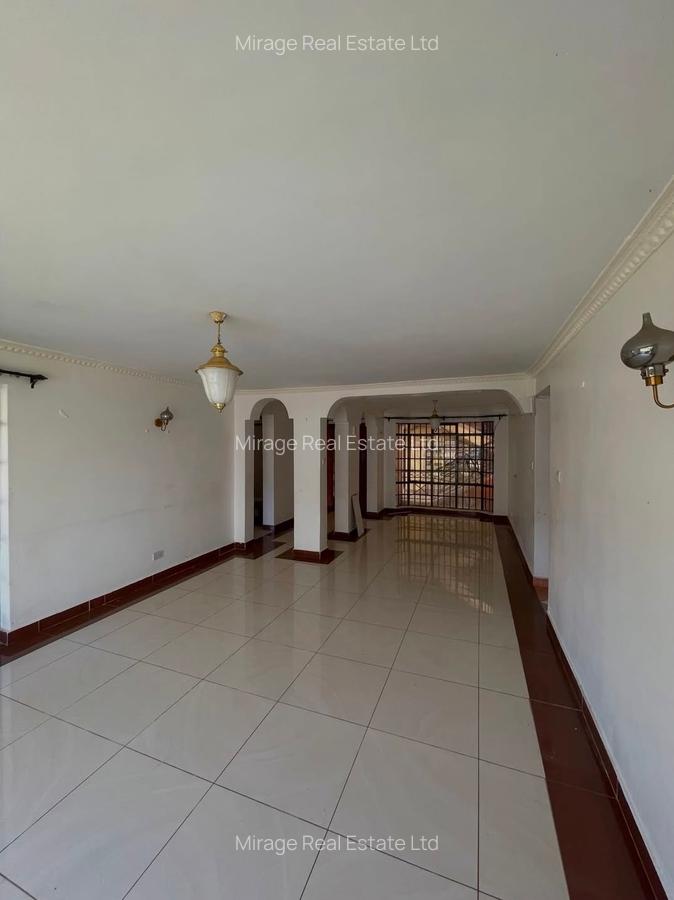 4 Bed Apartment with Parking in Kileleshwa - 11