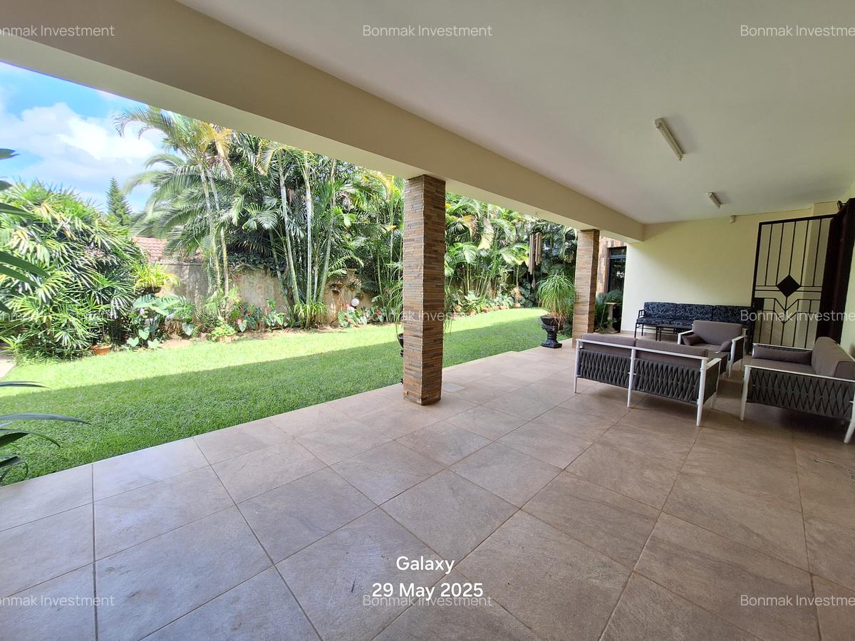5 Bed Townhouse with En Suite at Kyuna Road - 4