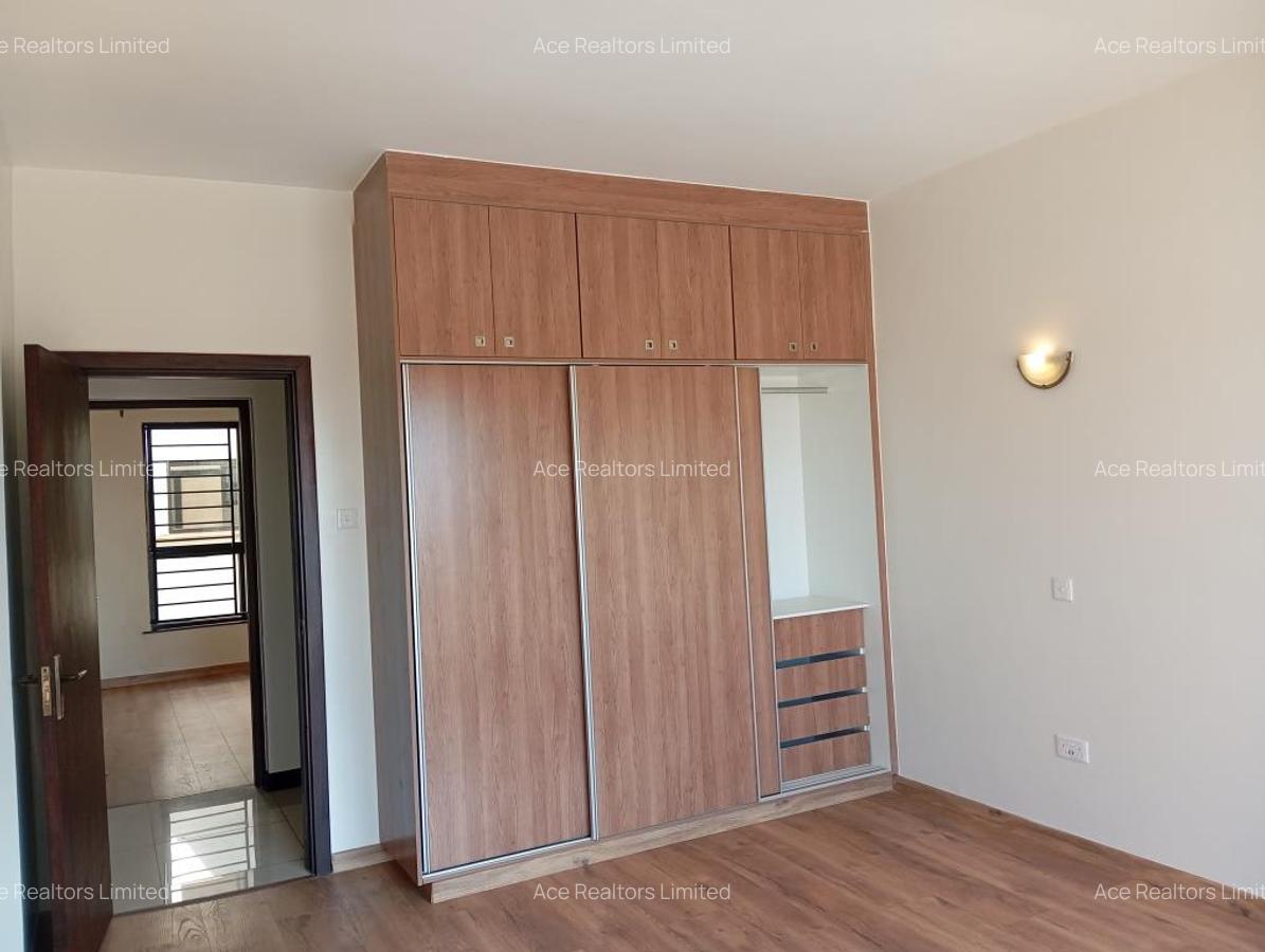 3 Bed Apartment with En Suite at General Mathenge - 13