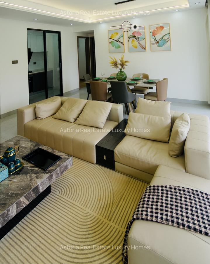 3 Bed Apartment with En Suite at 2026-404 - 1