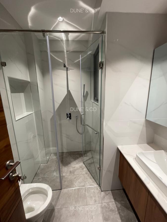 2 Bed Apartment with En Suite in Westlands Area - 19